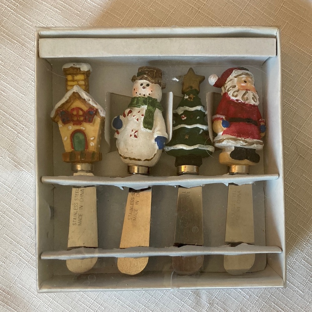 Christmas spreaders